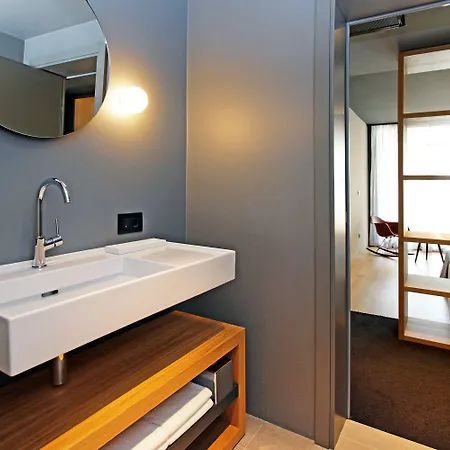 Lifestyle Vitar - Adults Only 4*