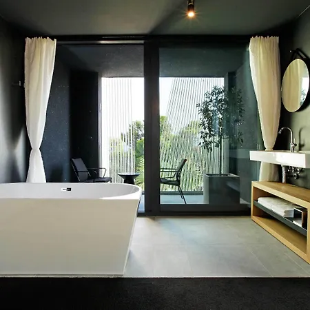 Lifestyle Vitar - Adults Only 4*