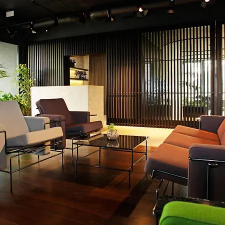 Lifestyle Vitar - Adults Only