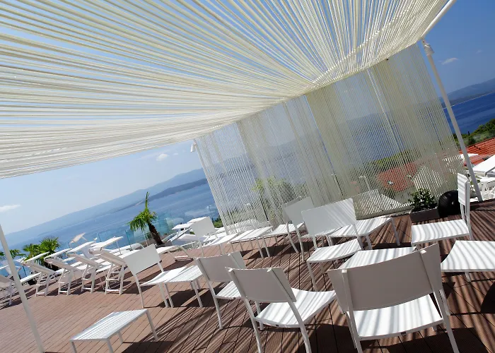 Lifestyle Vitar - Adults Only 4*